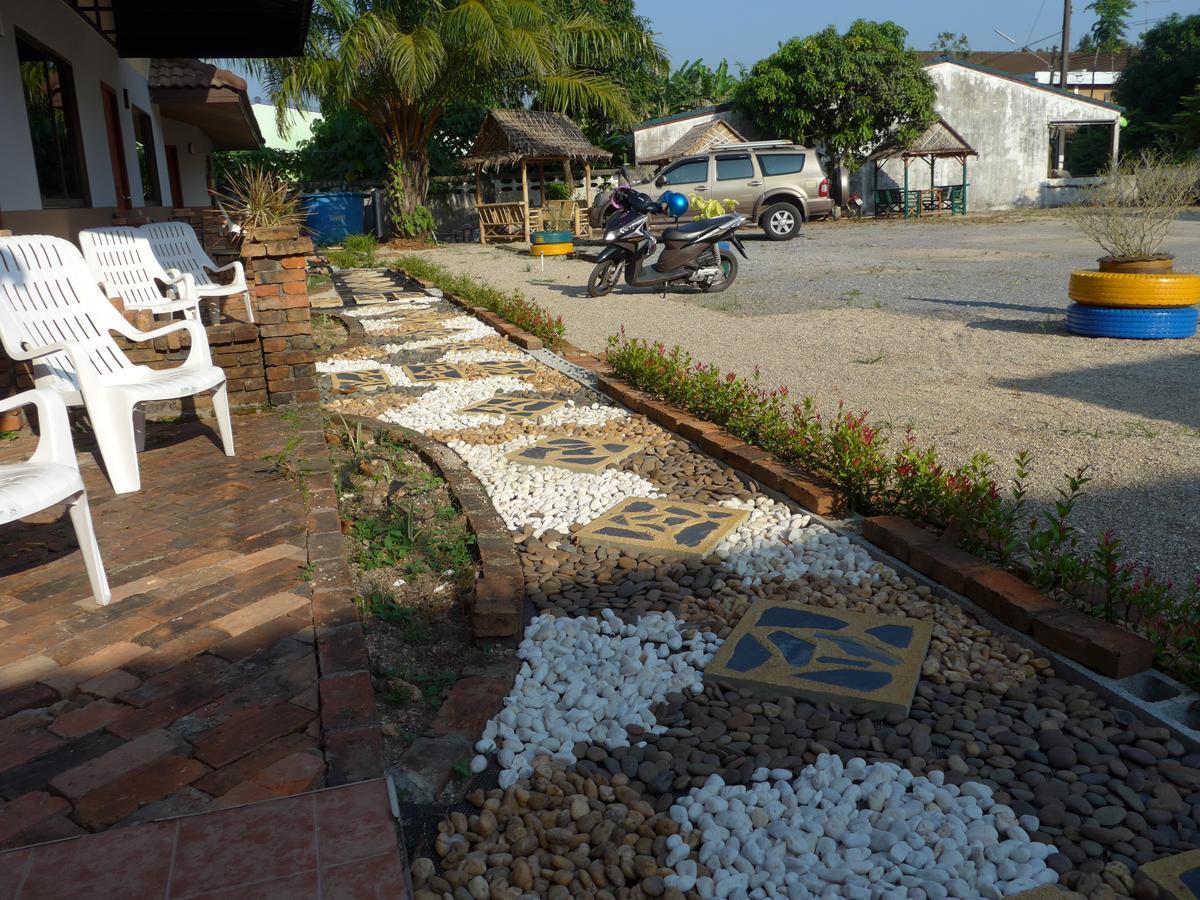Forum House Hotel Krabi Exterior photo