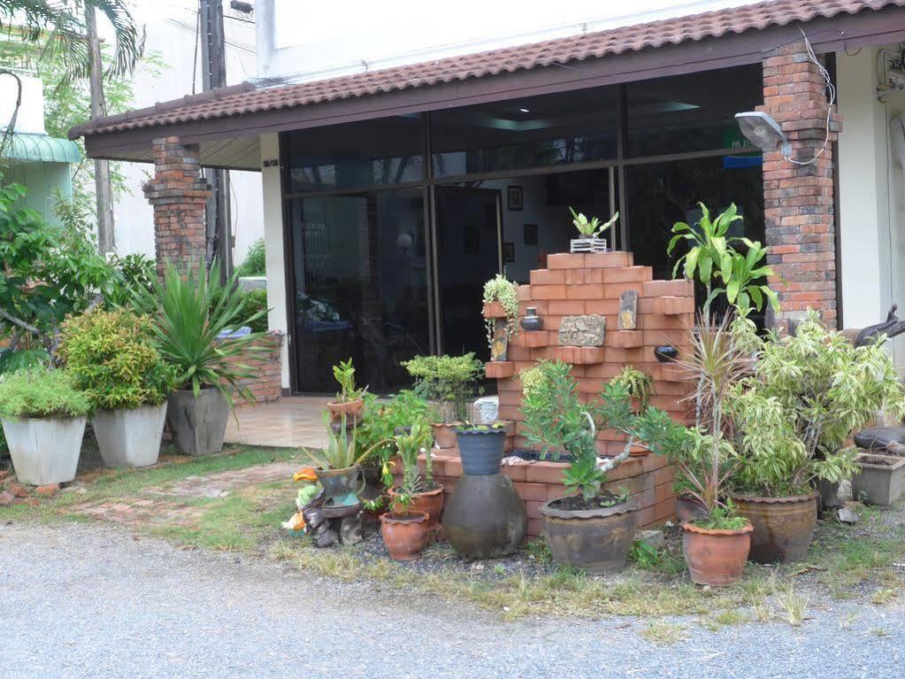 Forum House Hotel Krabi Exterior photo